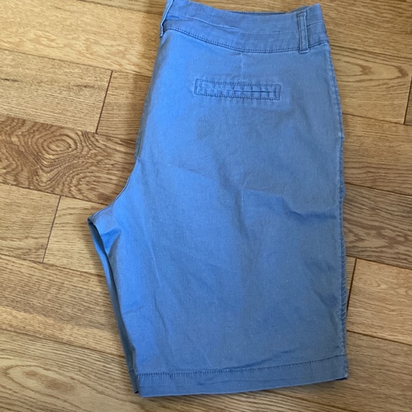 Cotton On Light Gray Shorts - Picture 5 of 8